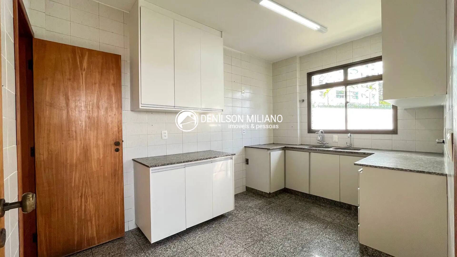 Apartamento, 4 quartos, 270 m² - Foto 29