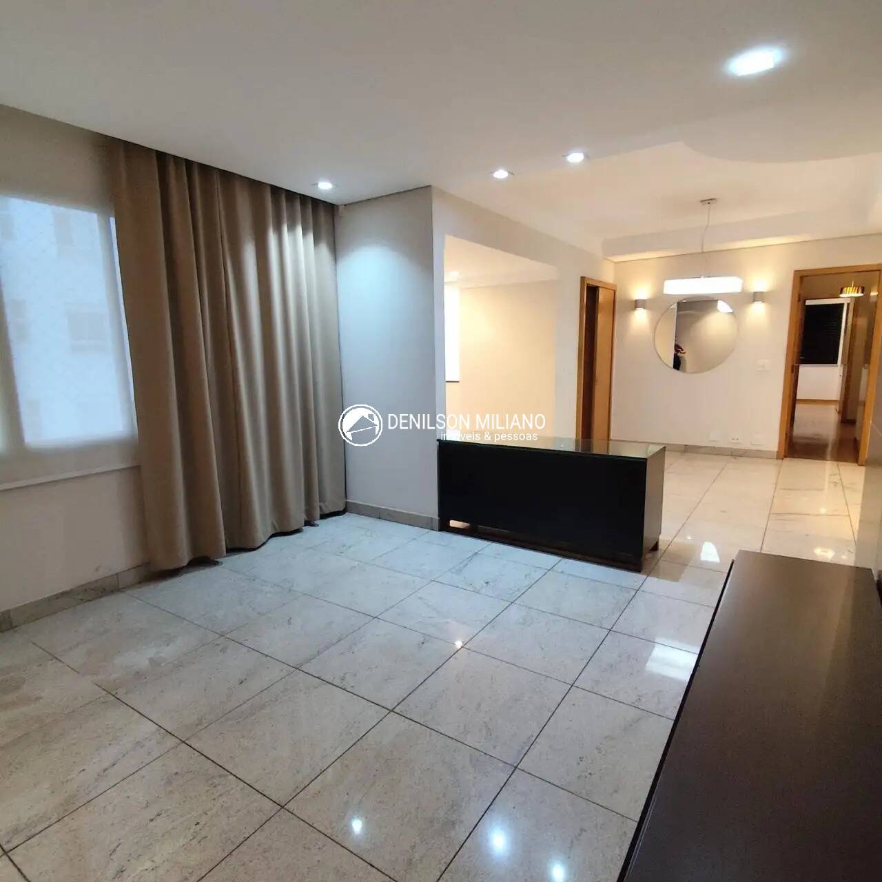 Apartamento à venda com 3 quartos, 134m² - Foto 3