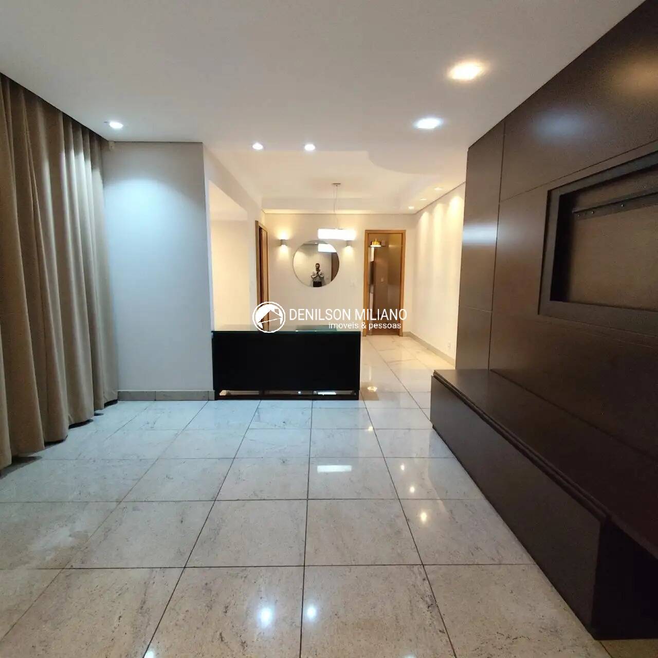 Apartamento à venda com 3 quartos, 134m² - Foto 1