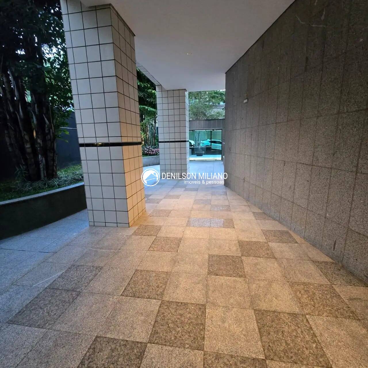 Apartamento à venda com 3 quartos, 134m² - Foto 28