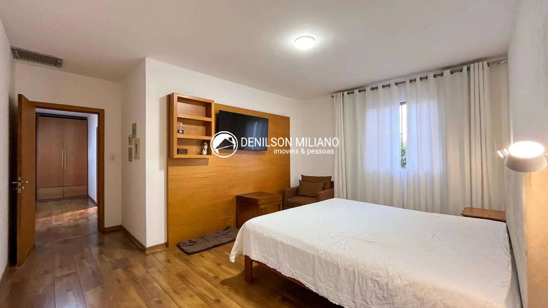 Casa, 5 quartos, 308 m² - Foto 4