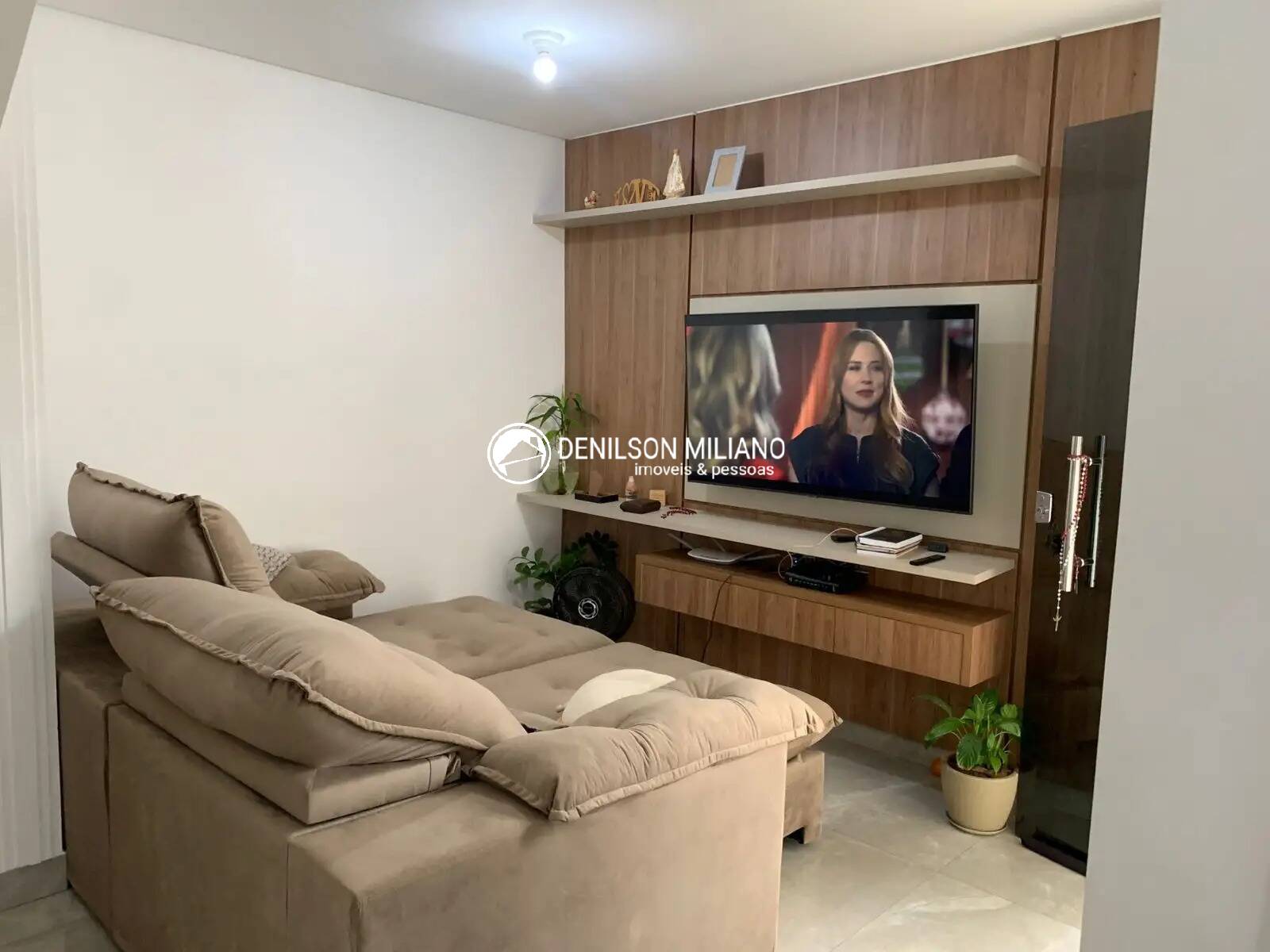 Casa à venda com 3 quartos, 93m² - Foto 7