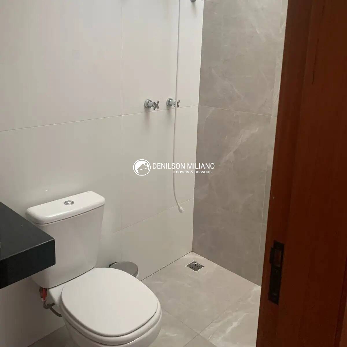 Casa à venda com 3 quartos, 93m² - Foto 8