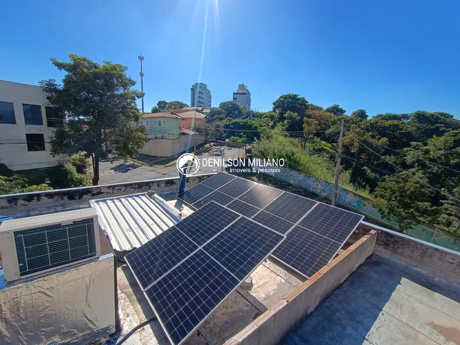 Casa à venda com 3 quartos, 93m² - Foto 9