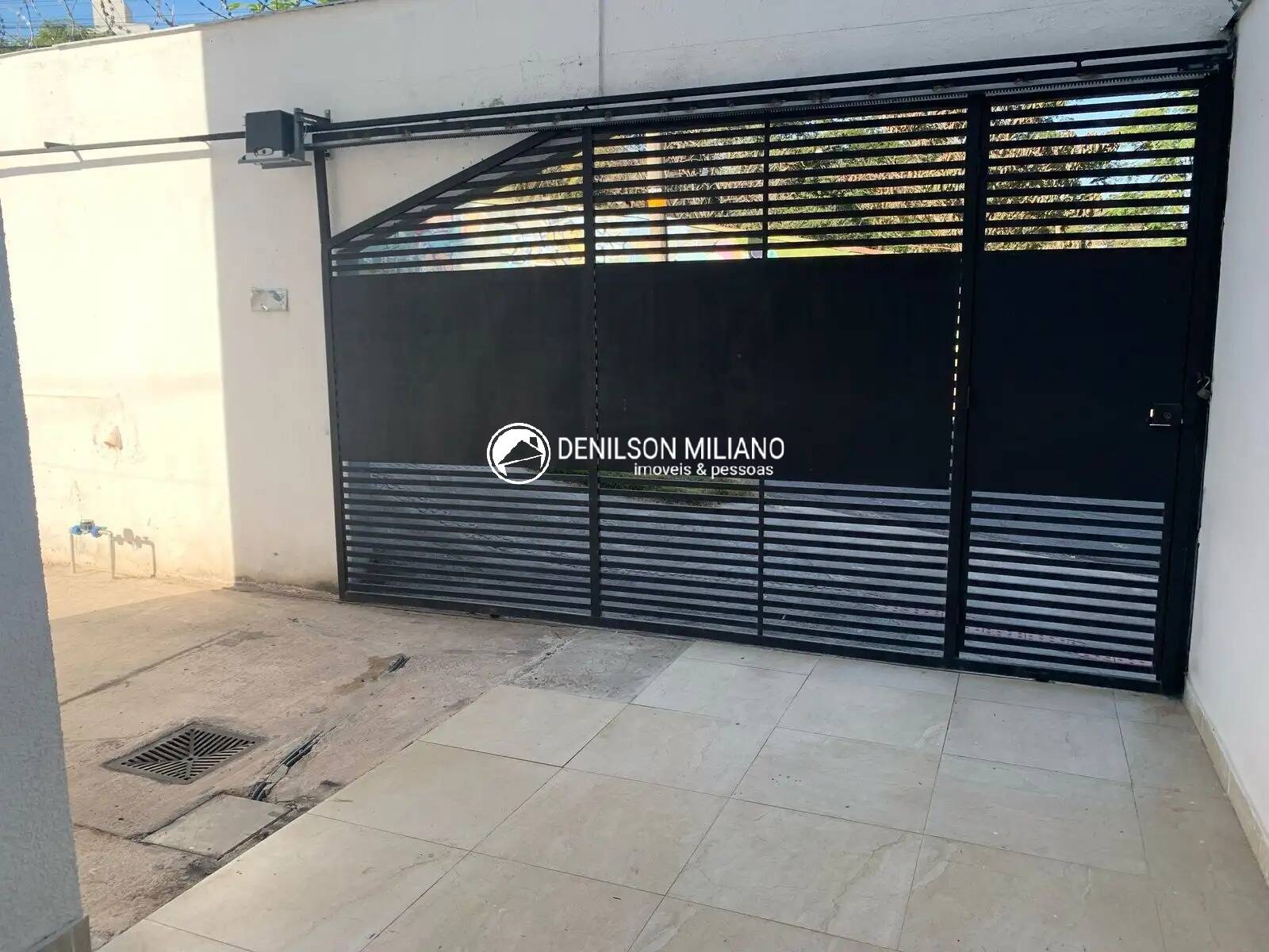 Casa à venda com 3 quartos, 93m² - Foto 10