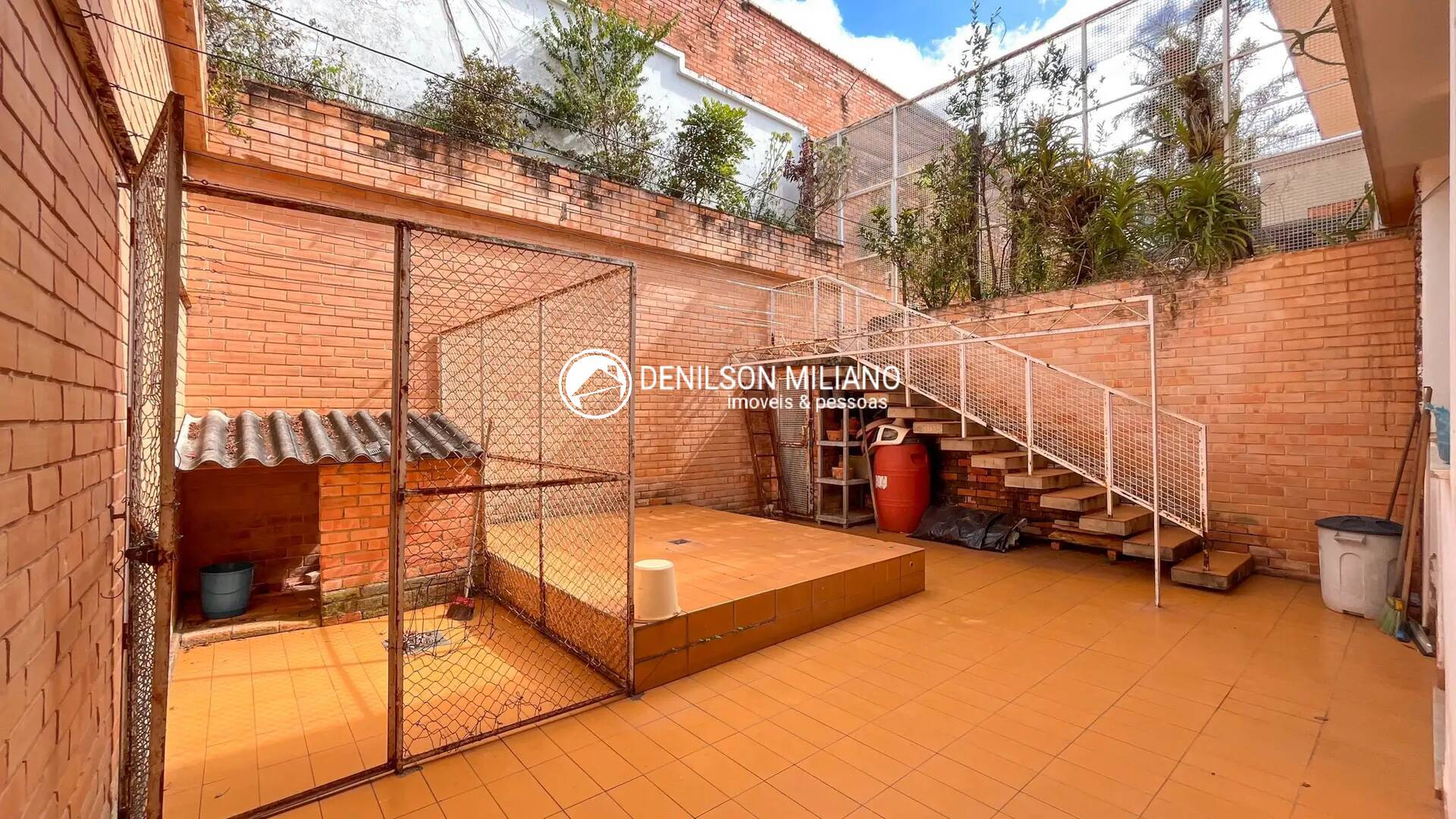 Casa, 4 quartos, 1000 m² - Foto 2