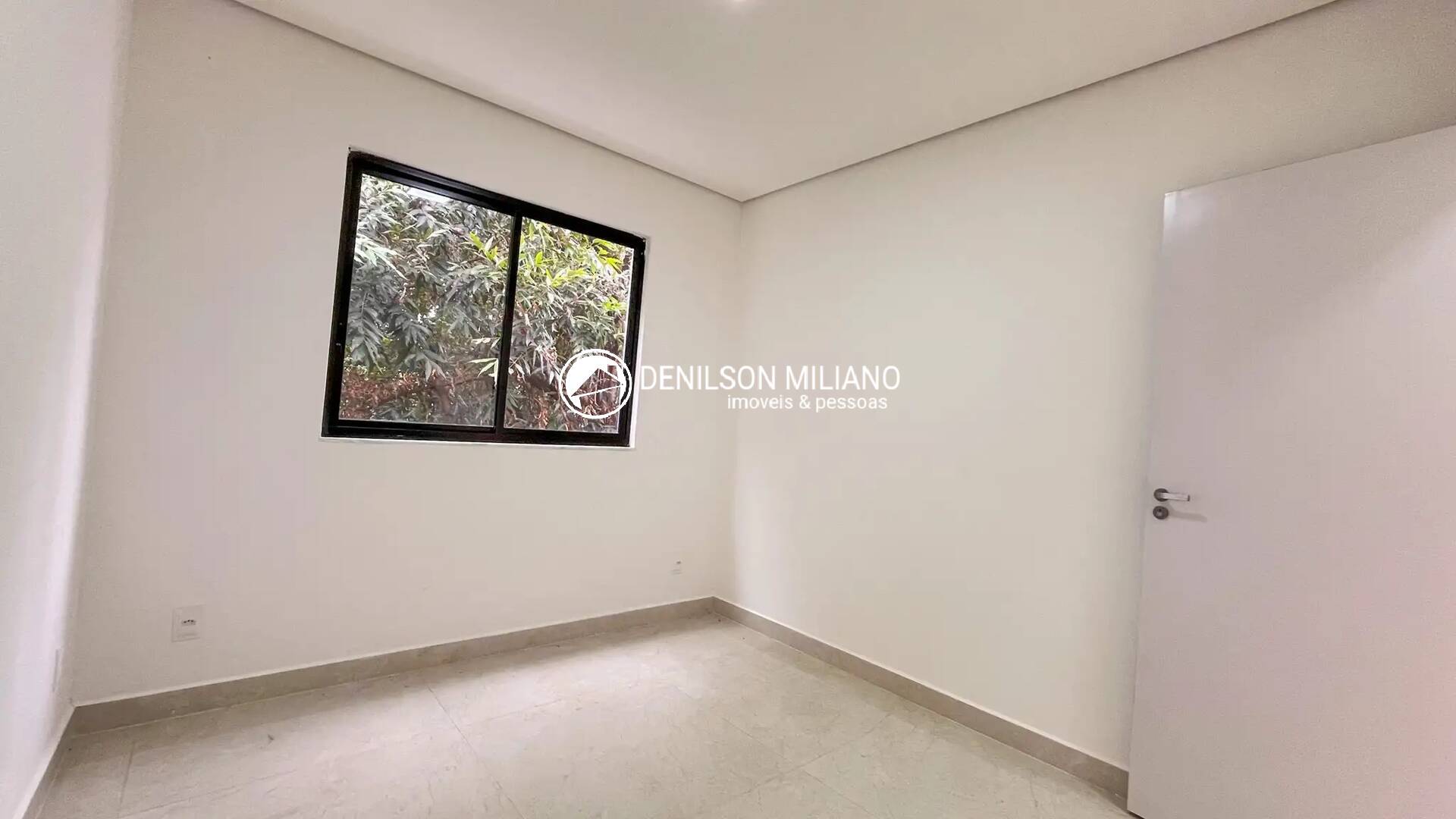 Casa, 3 quartos, 215 m² - Foto 9