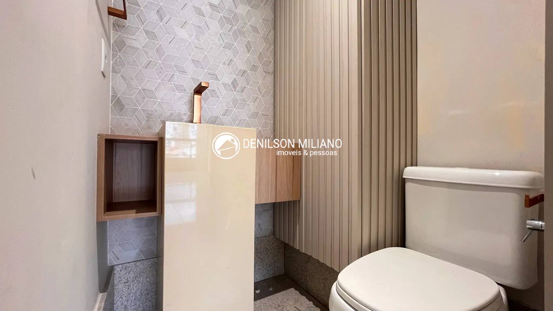 Cobertura, 3 quartos, 220 m² - Foto 3