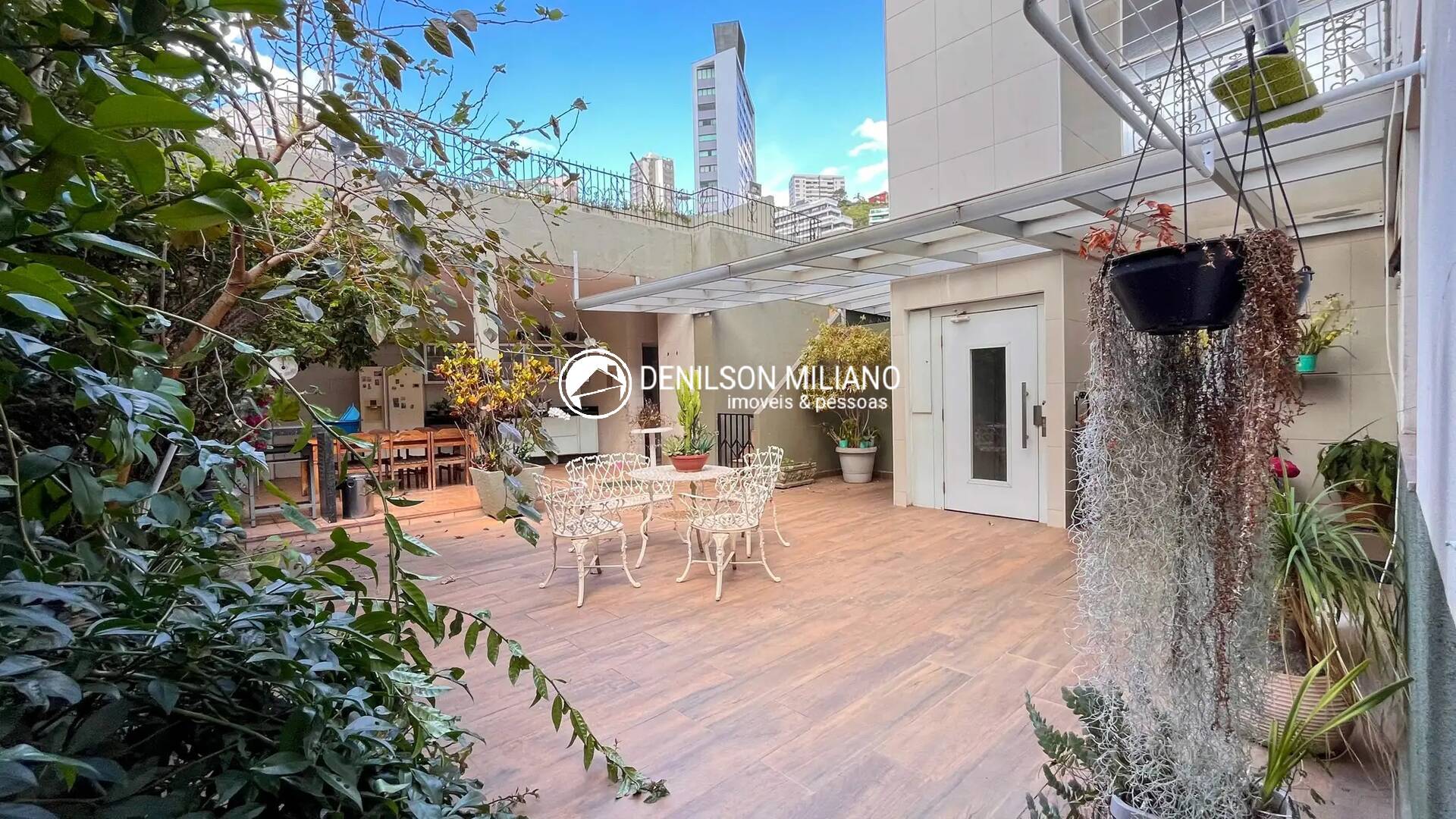 Casa, 4 quartos, 541 m² - Foto 1