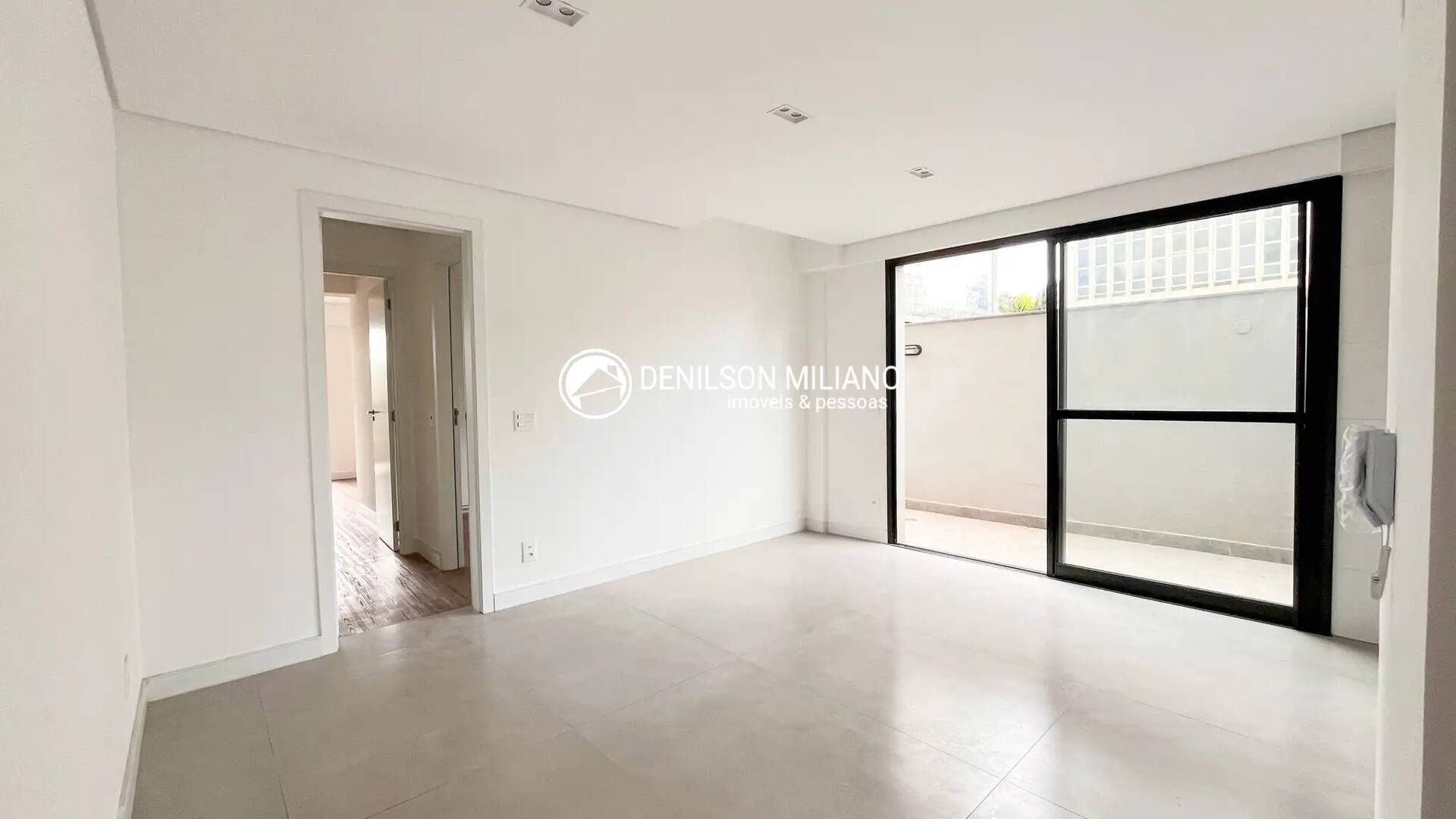 Apartamento, 2 quartos, 110 m² - Foto 1