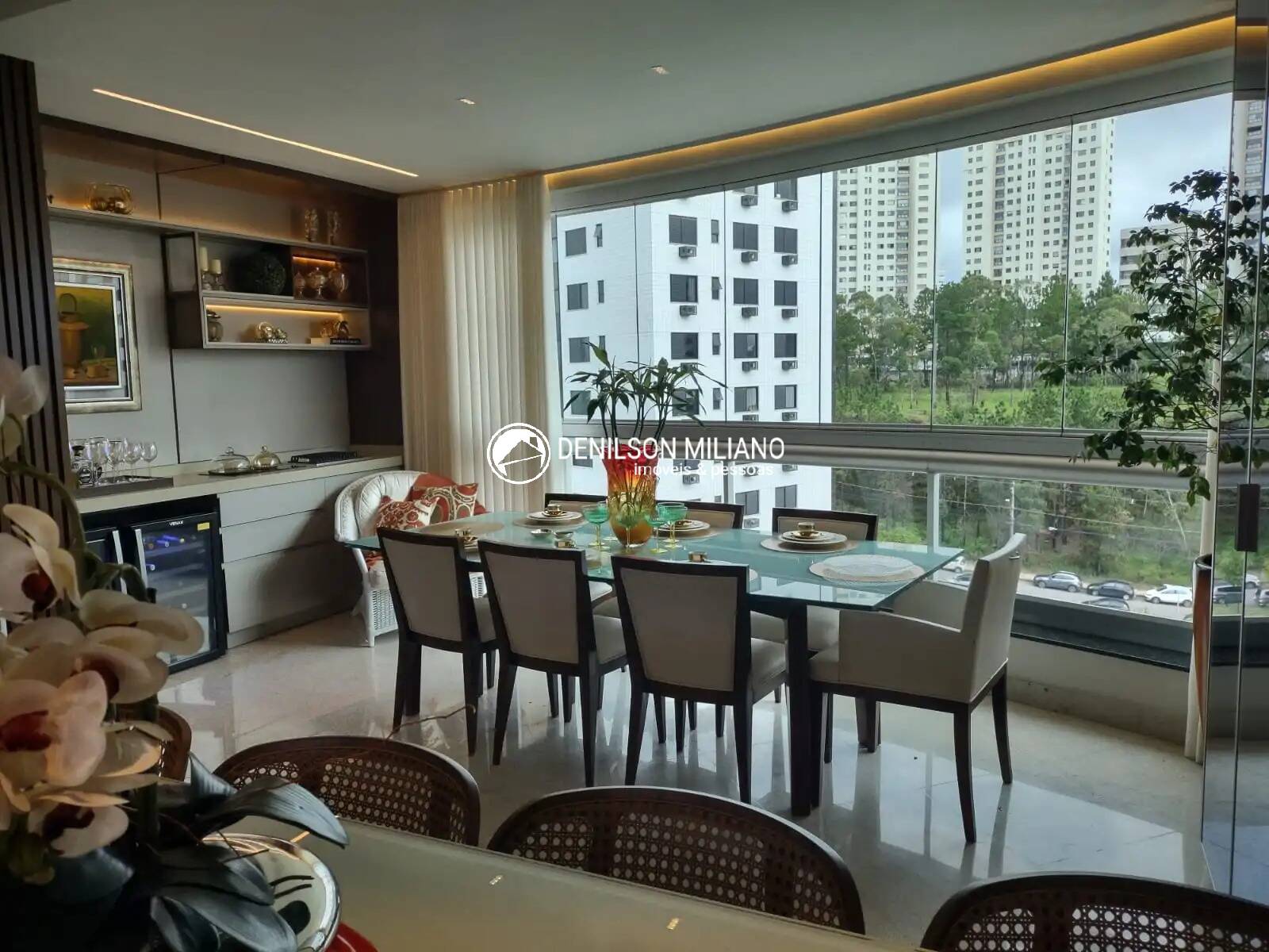 Apartamento à venda com 4 quartos, 198m² - Foto 7