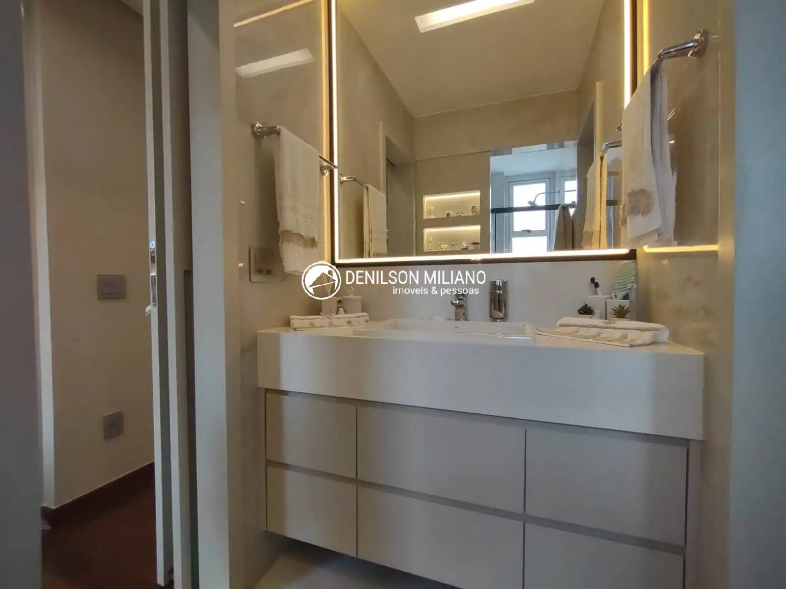 Apartamento à venda com 4 quartos, 198m² - Foto 31
