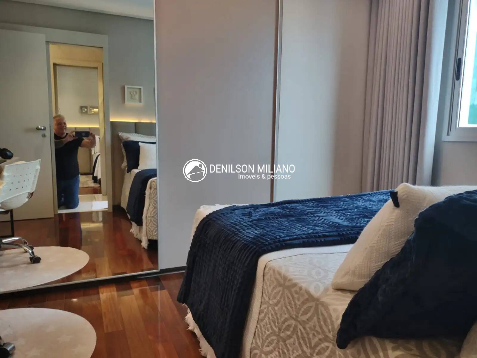 Apartamento à venda com 4 quartos, 198m² - Foto 46