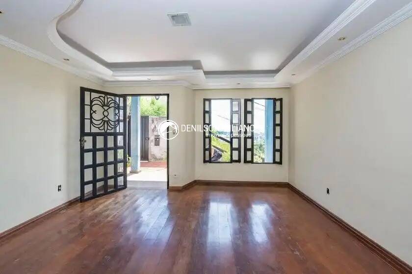 Casa à venda com 4 quartos, 336m² - Foto 7