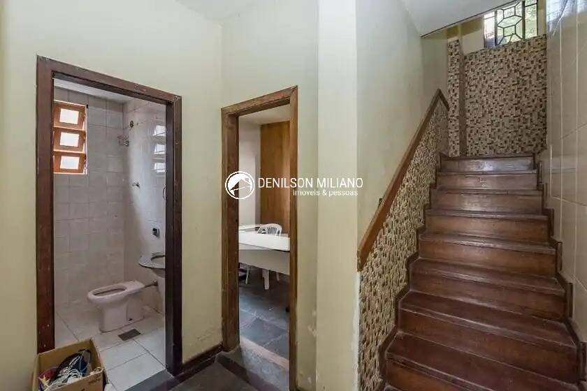 Casa à venda com 4 quartos, 336m² - Foto 11