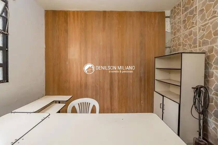 Casa à venda com 4 quartos, 336m² - Foto 17