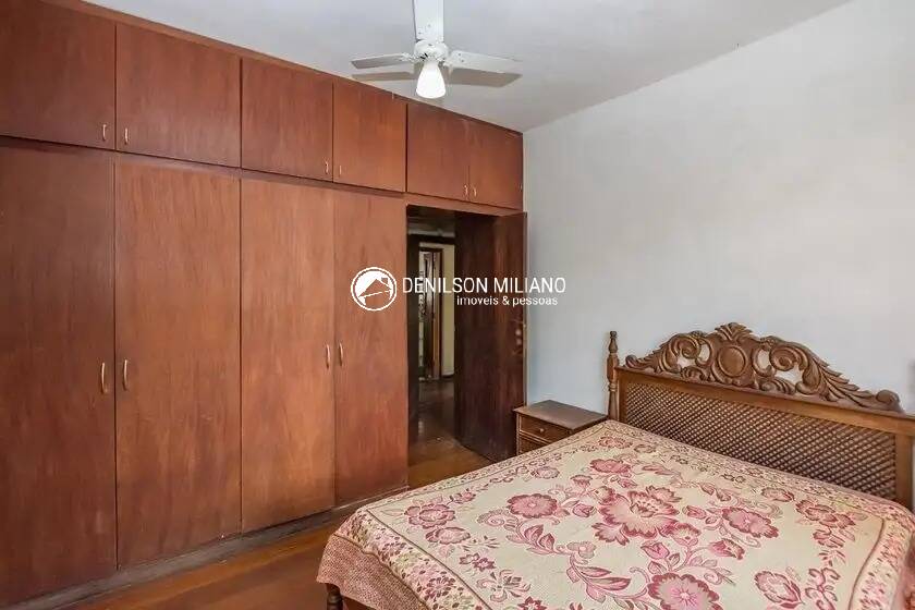 Casa à venda com 4 quartos, 336m² - Foto 20