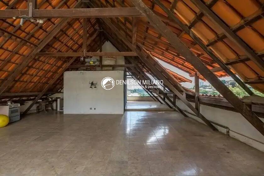 Casa à venda com 4 quartos, 336m² - Foto 23
