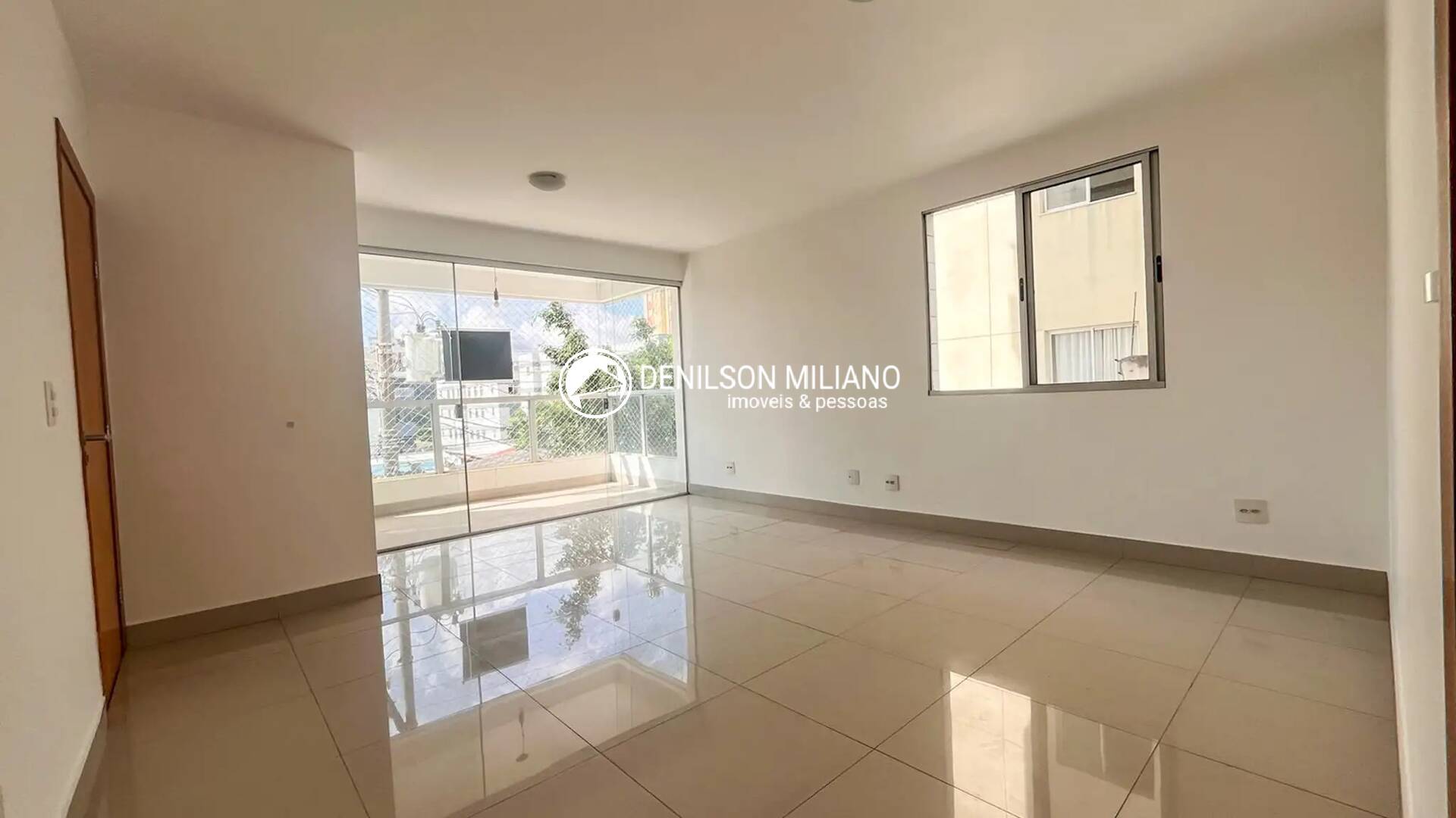 Apartamento, 4 quartos, 155 m² - Foto 1