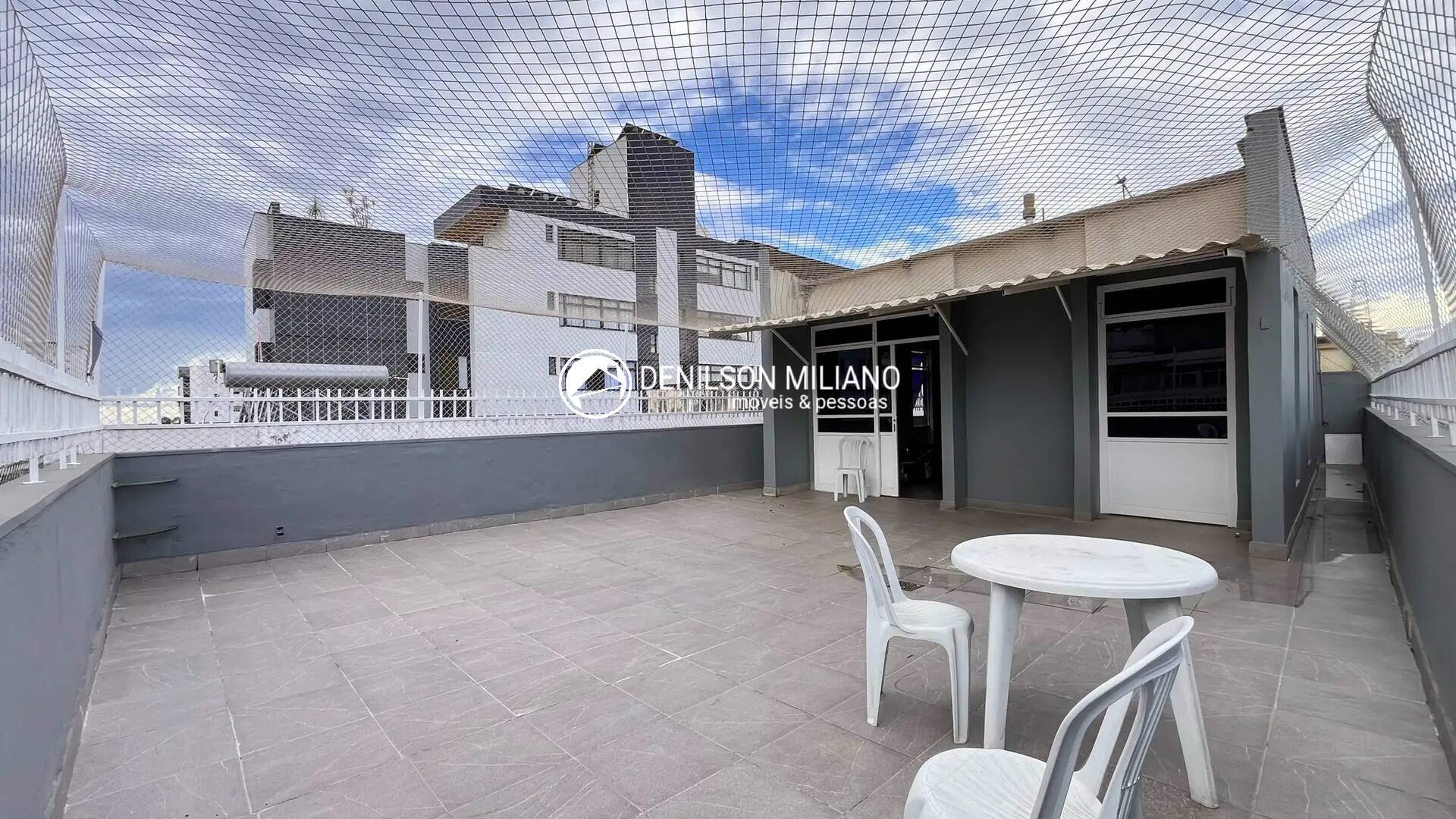 Cobertura, 3 quartos, 238 m² - Foto 2