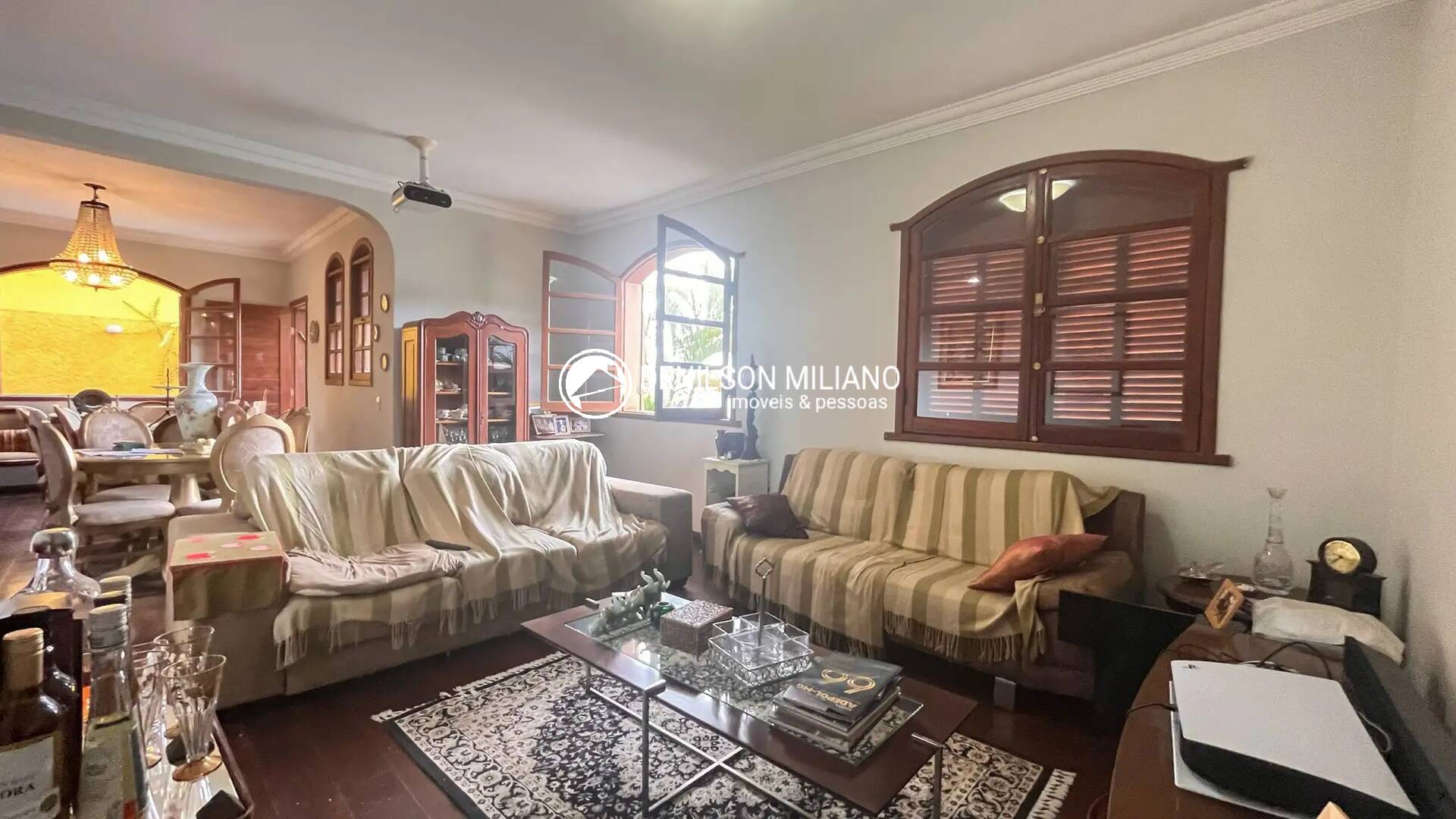 Casa, 4 quartos, 169 m² - Foto 2