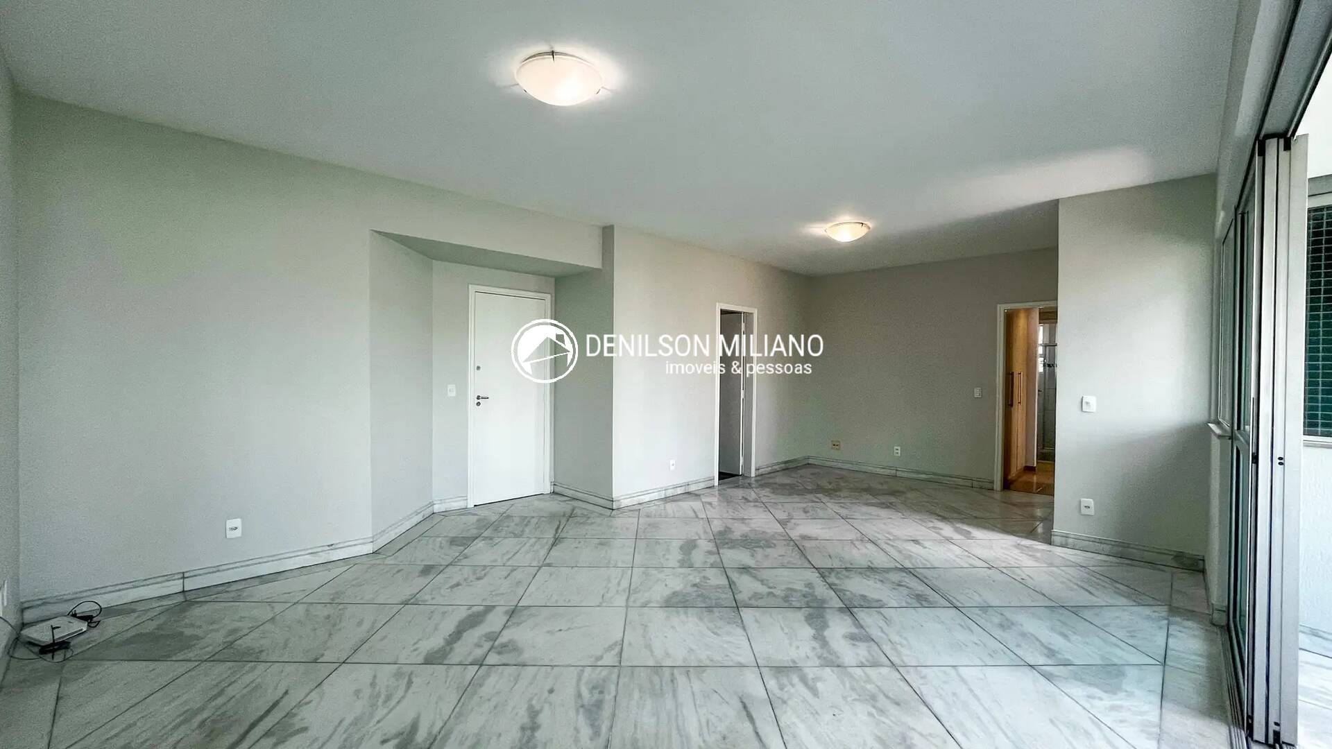 Apartamento, 3 quartos, 100 m² - Foto 2