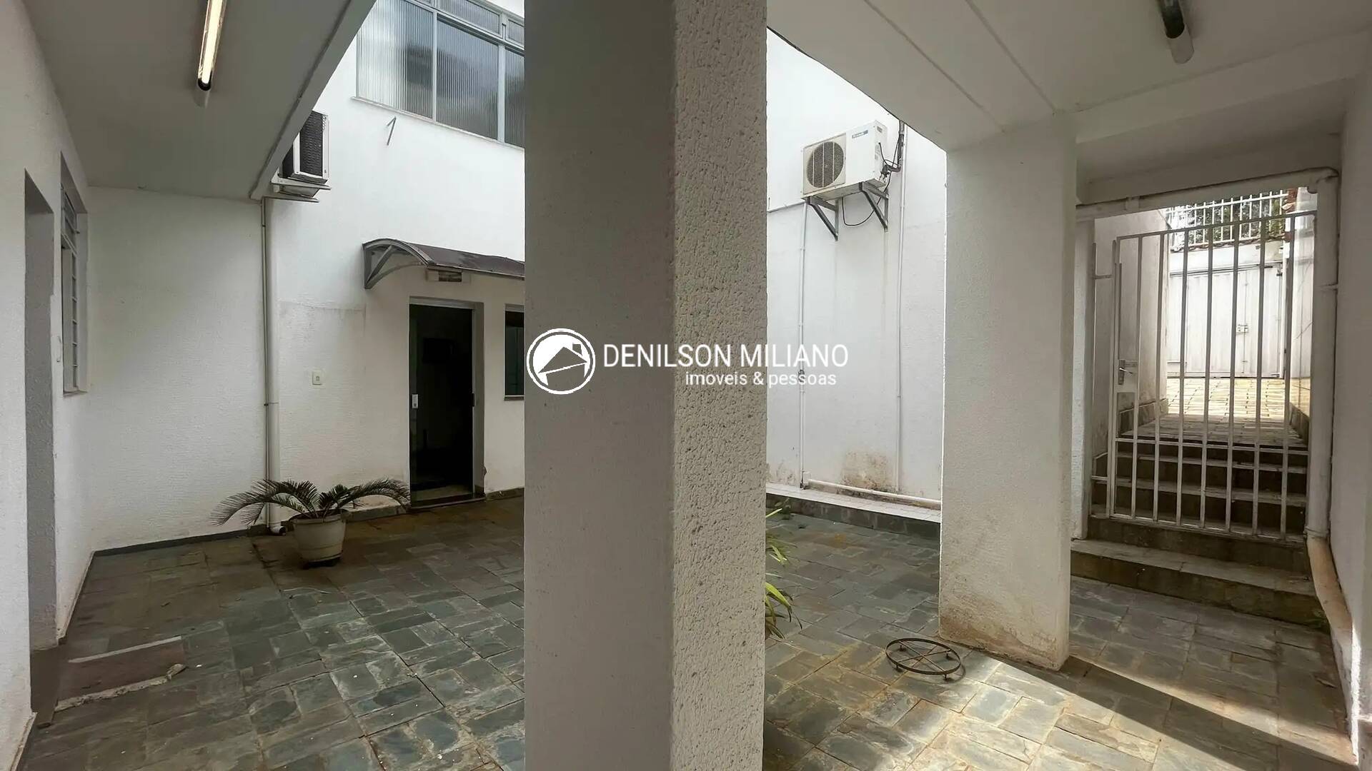 Casa, 7 quartos, 440 m² - Foto 9