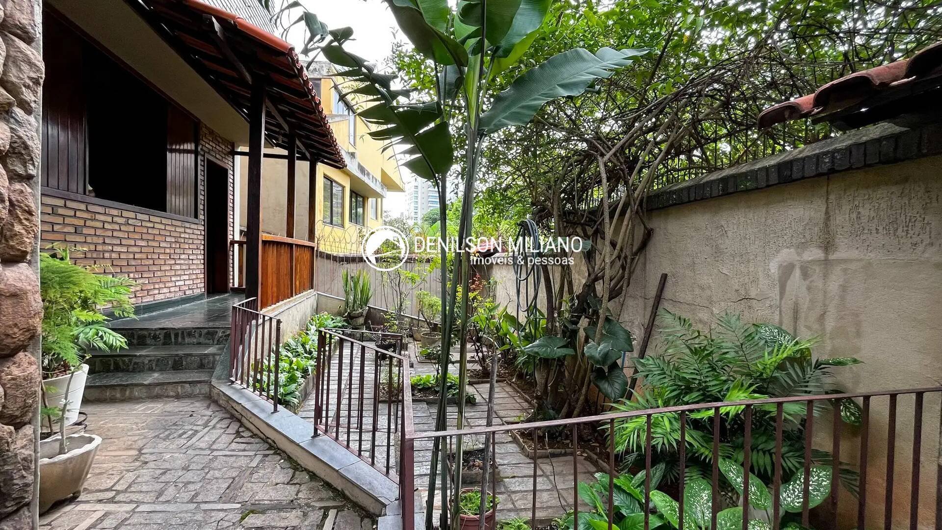 Casa, 4 quartos, 350 m² - Foto 9