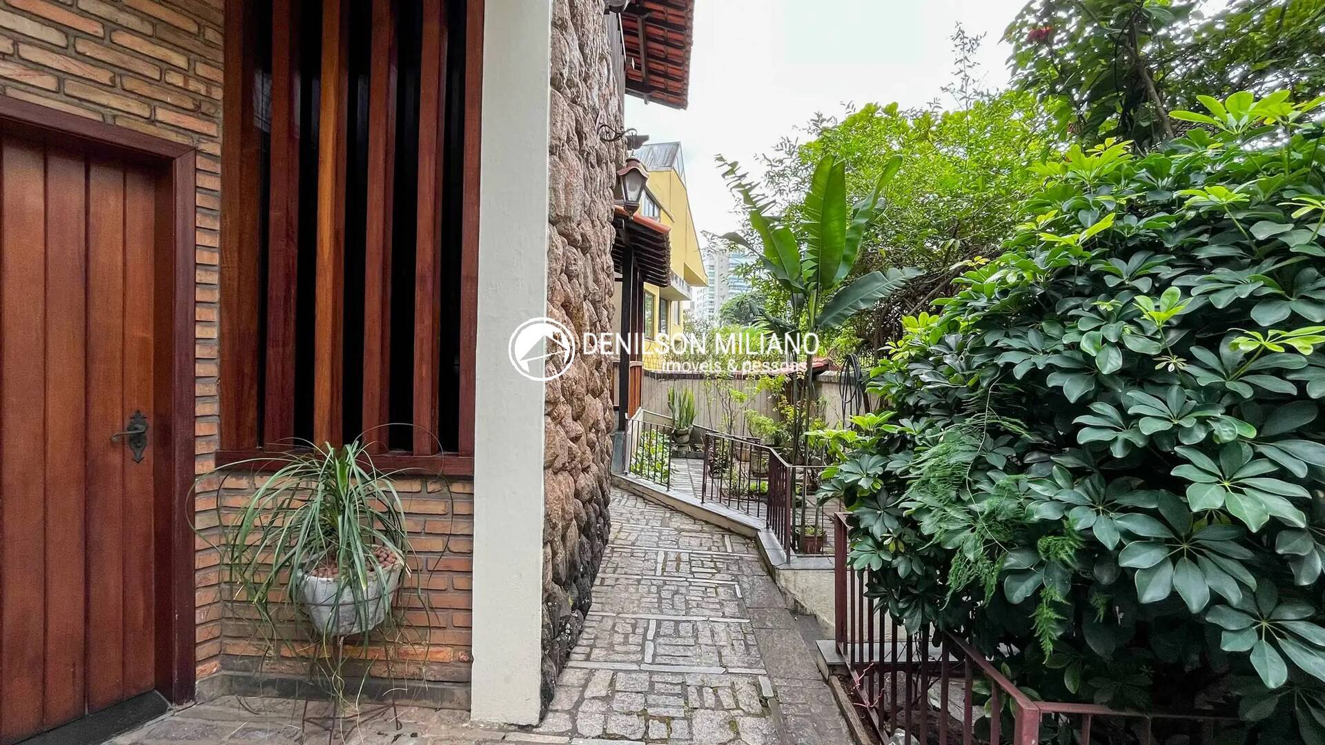 Casa, 4 quartos, 350 m² - Foto 12