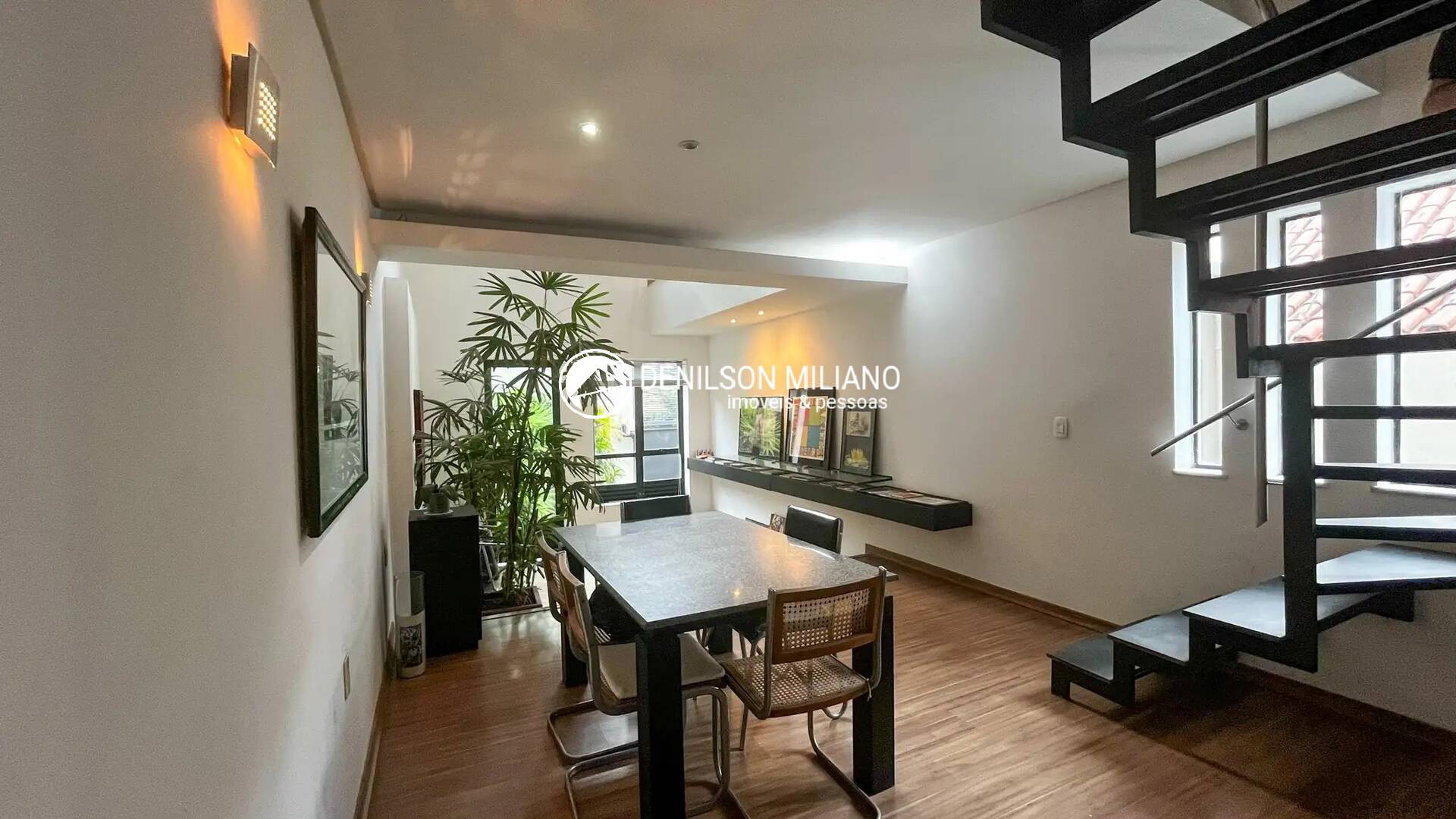 Casa, 2 quartos, 200 m² - Foto 2