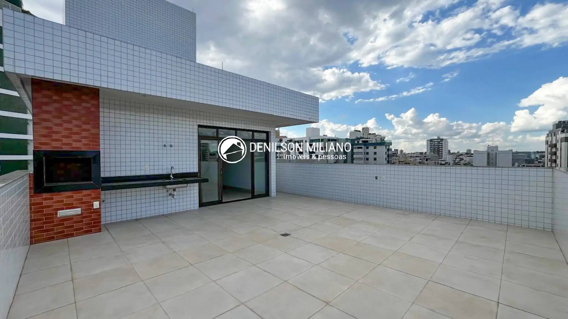 Cobertura, 3 quartos, 186 m² - Foto 2