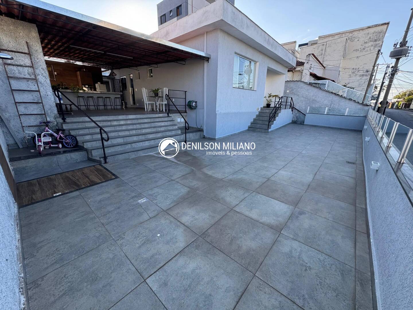 Casa, 3 quartos, 122 m² - Foto 2