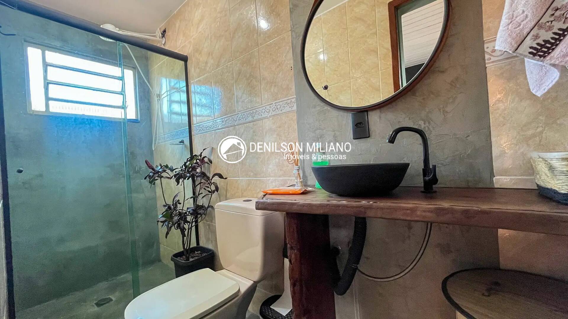 Casa à venda com 3 quartos, 65m² - Foto 3
