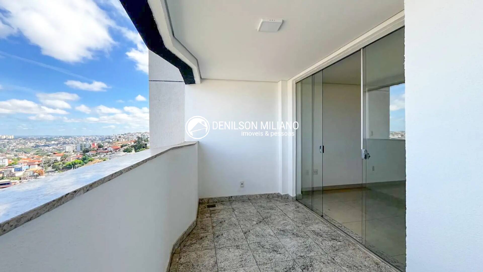 Apartamento, 3 quartos, 120 m² - Foto 1