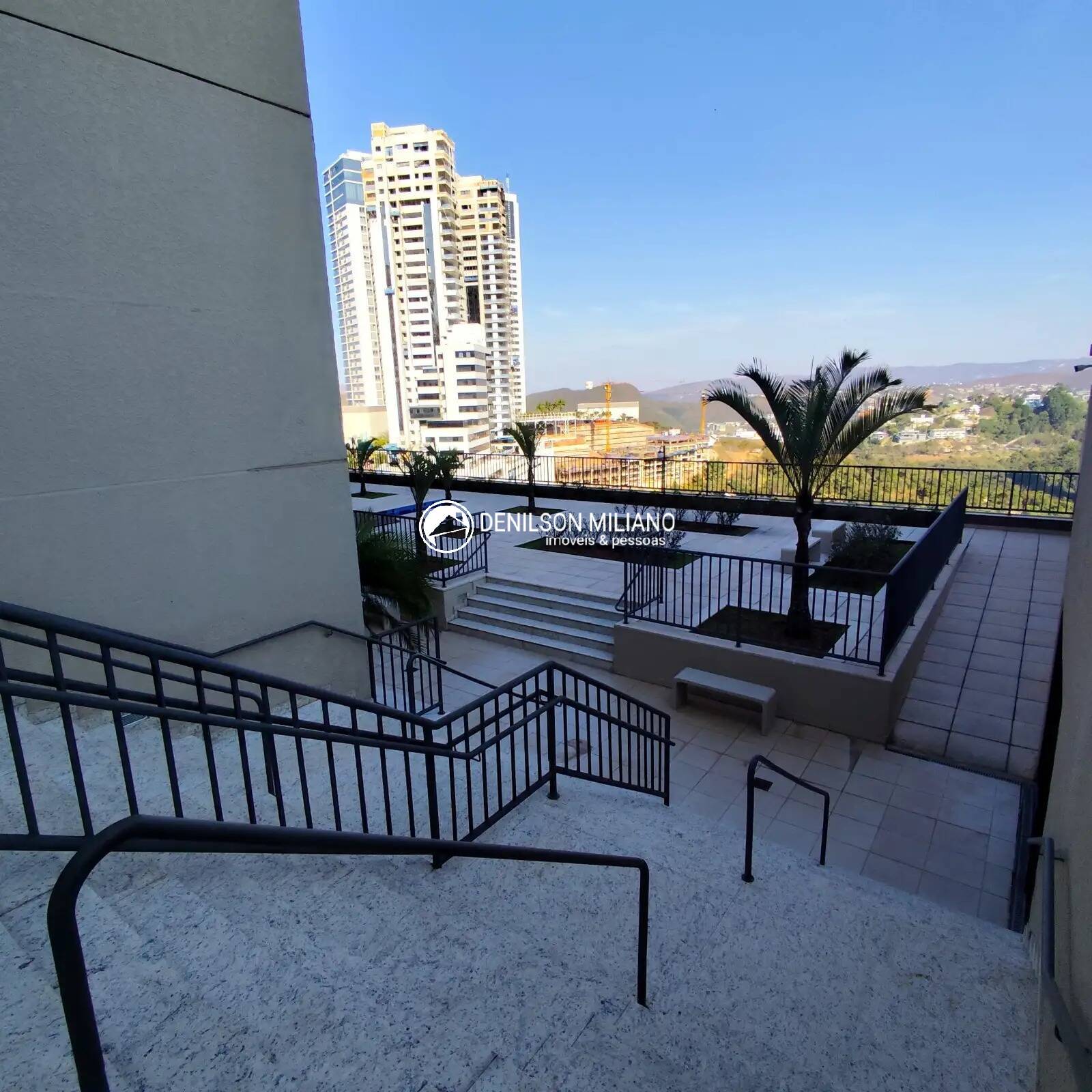 Apartamento à venda com 4 quartos, 135m² - Foto 10