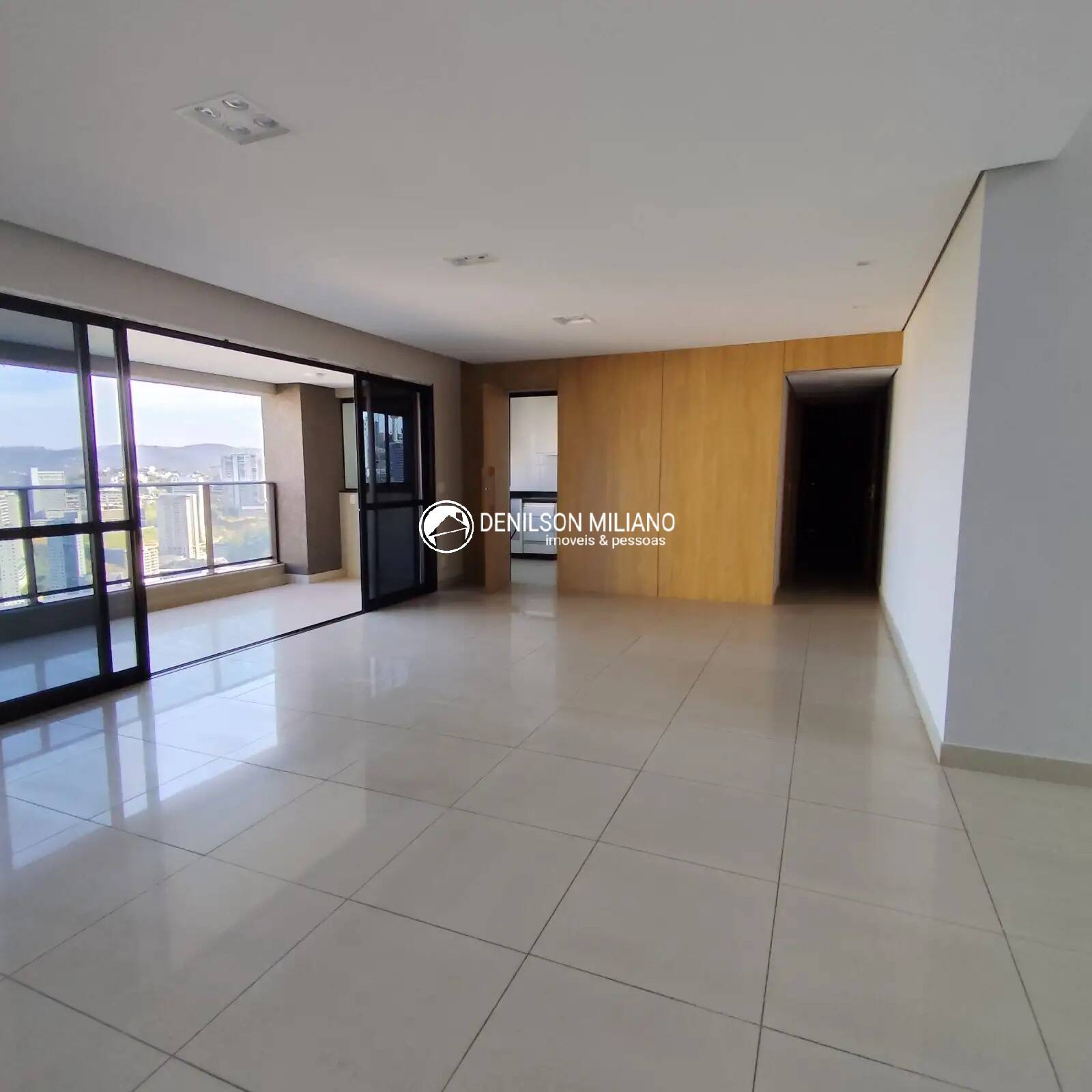 Apartamento à venda com 4 quartos, 135m² - Foto 23