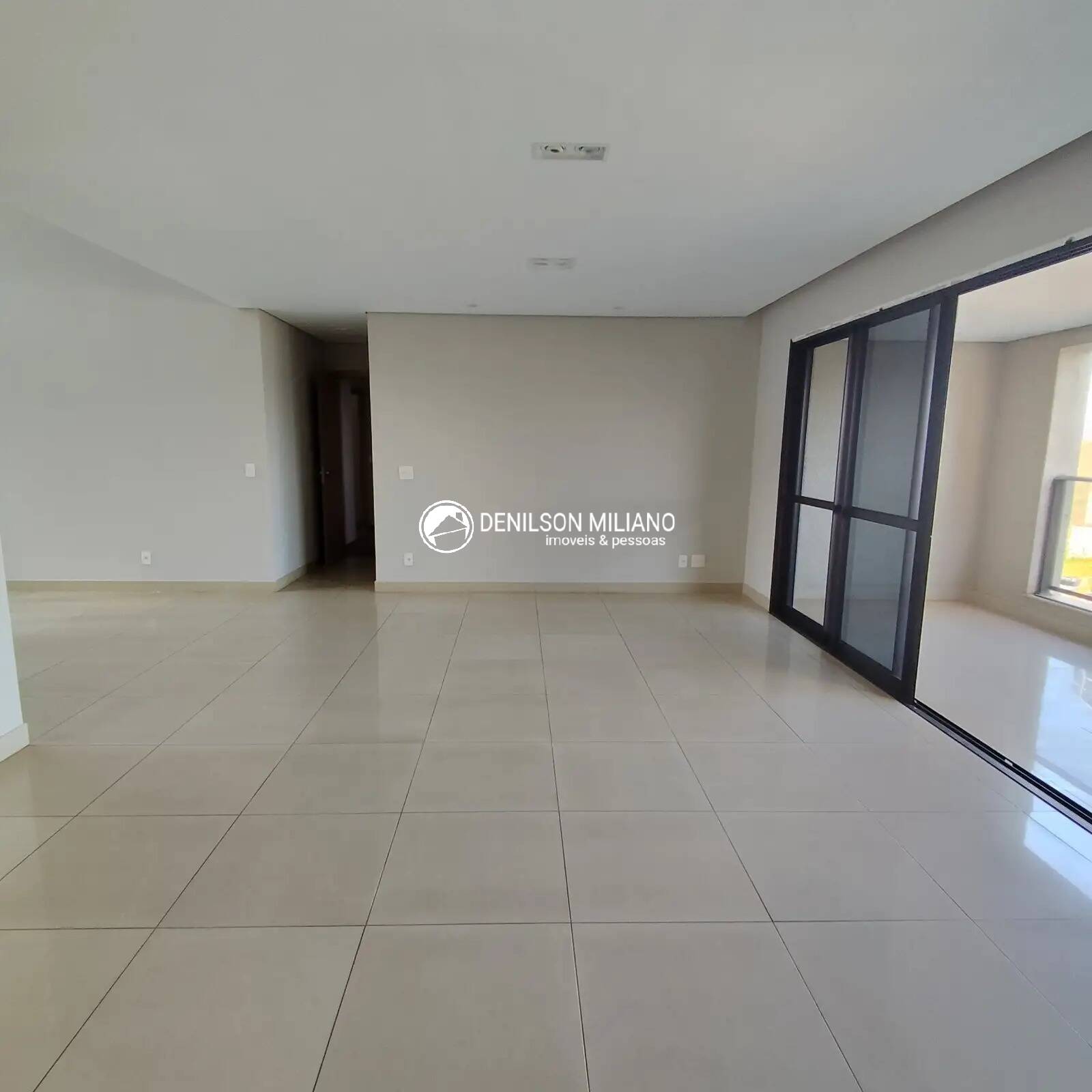Apartamento à venda com 4 quartos, 135m² - Foto 36