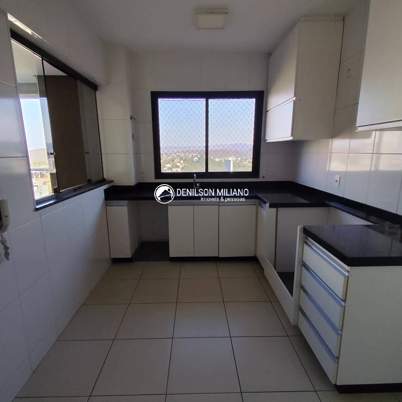 Apartamento à venda com 4 quartos, 135m² - Foto 40