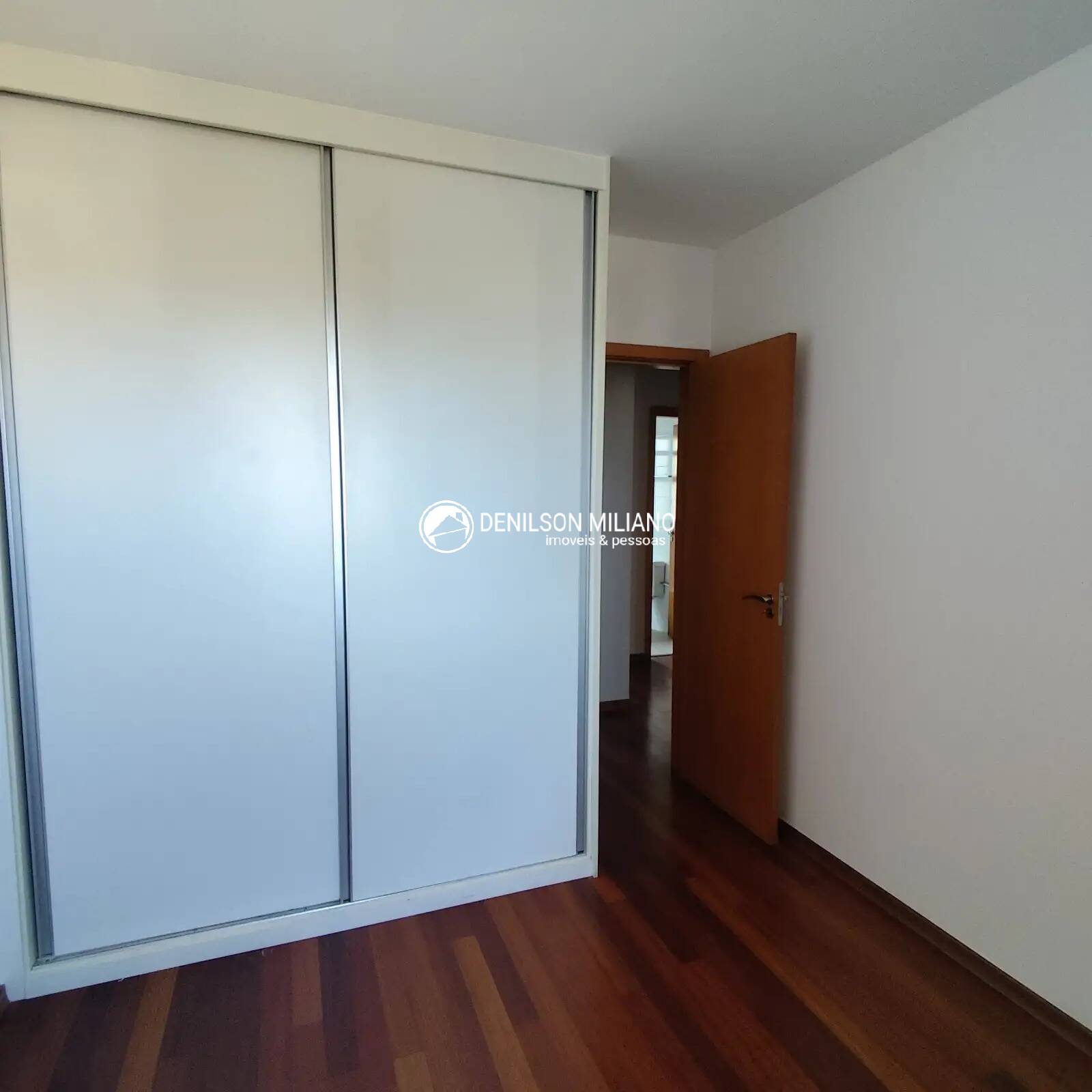 Apartamento à venda com 4 quartos, 135m² - Foto 49