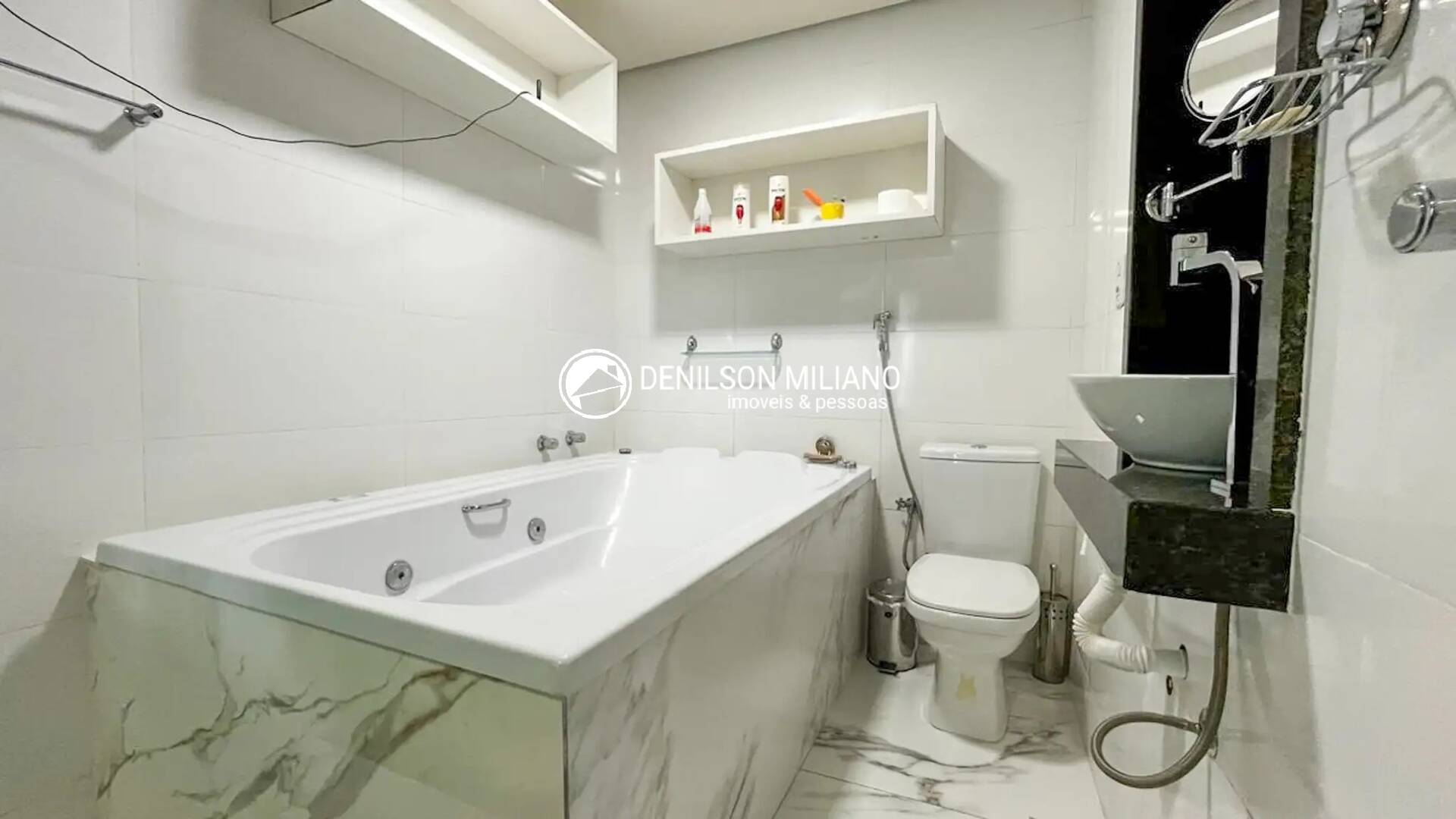 Casa, 3 quartos, 90 m² - Foto 1