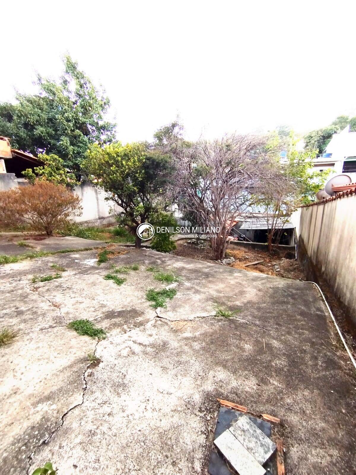 Casa à venda com 5 quartos, 390m² - Foto 18