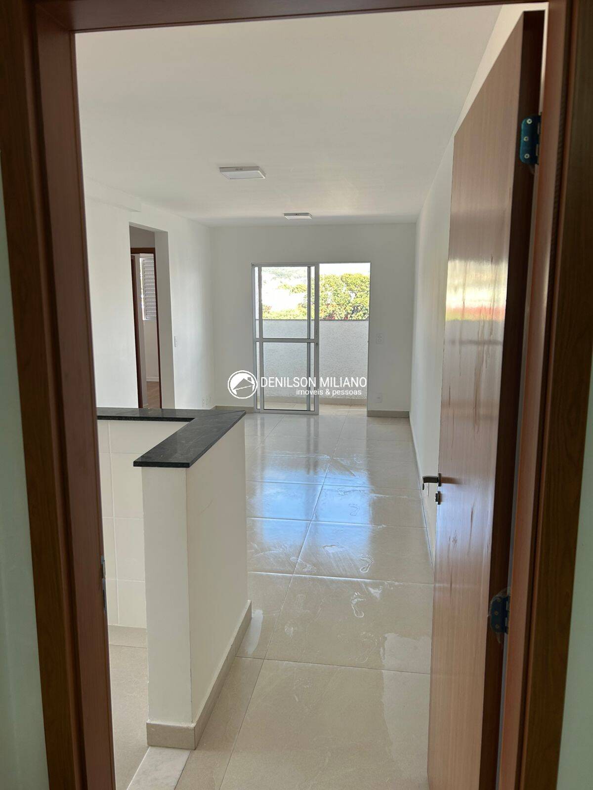 Apartamento, 2 quartos, 70 m² - Foto 1